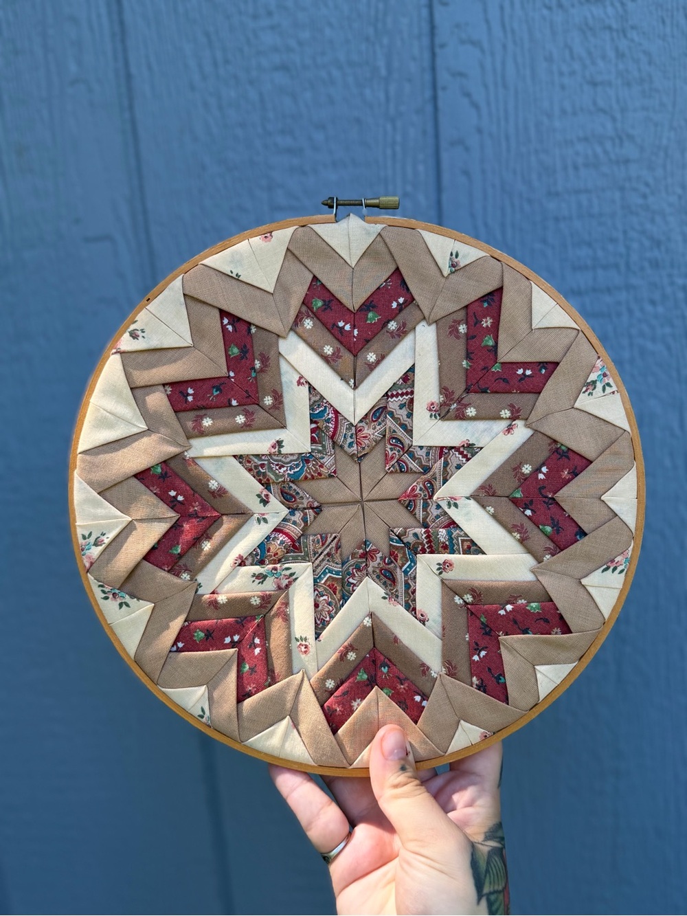 Handmade Starburst Fabric Quilt Hoop - Red, Beige, Cream